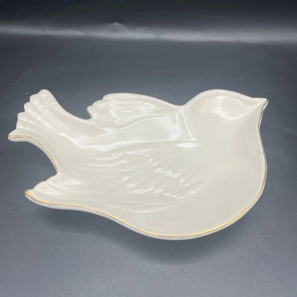 Rae Dunn M Magenta‎ Bird Plate Platter White Gold Line Accent